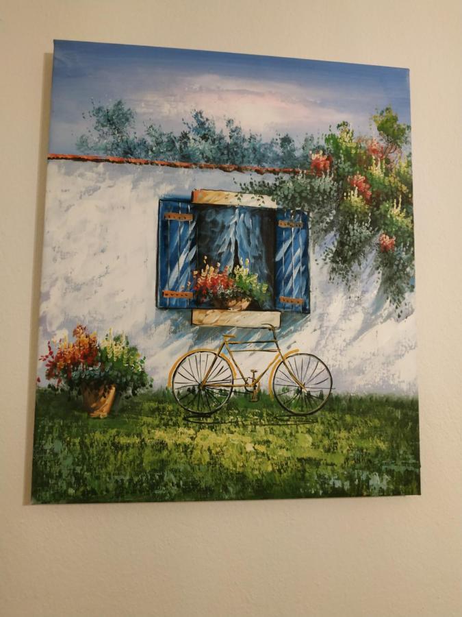Appartamento Théa Istron Esterno foto